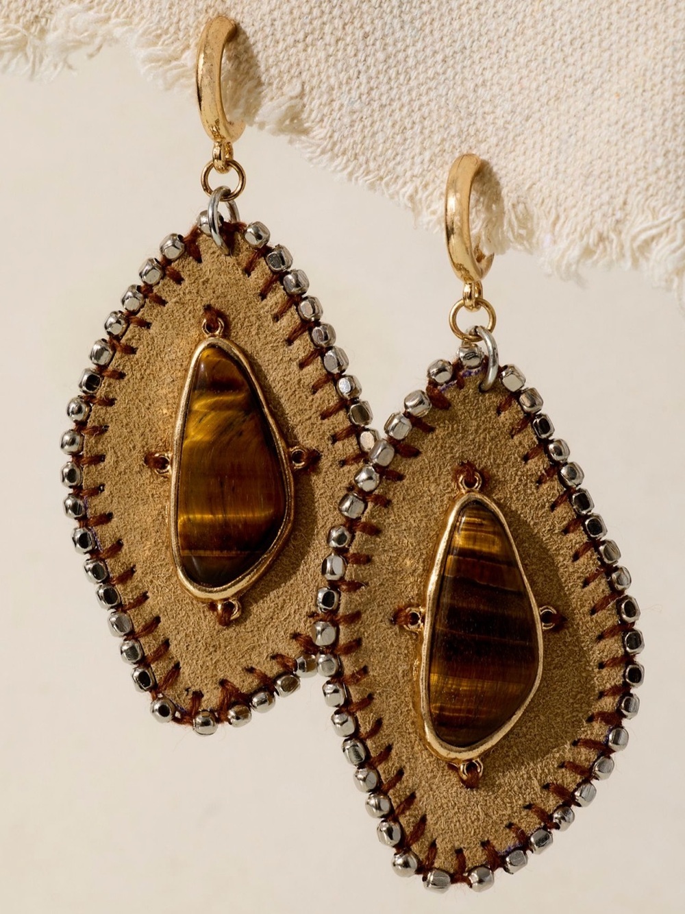 NWT Free People Hettie Dangle Earrings in Tan & Tiger Eye